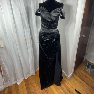 Black off the shoulder  Prom Dress